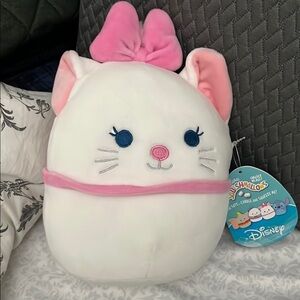 Disney  Marie Squishmallow